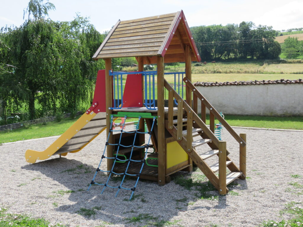 Aire de jeux commune de plan